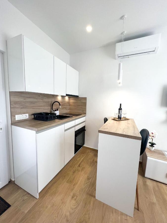 Apartman Ana, ザダル エクステリア 写真