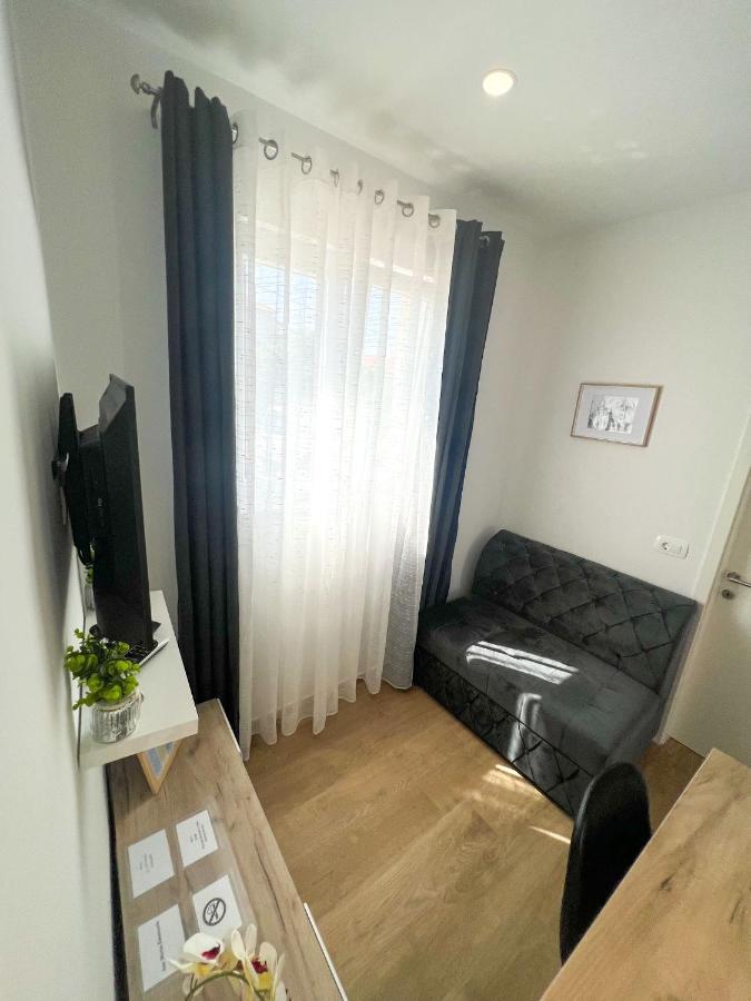 Apartman Ana, ザダル エクステリア 写真